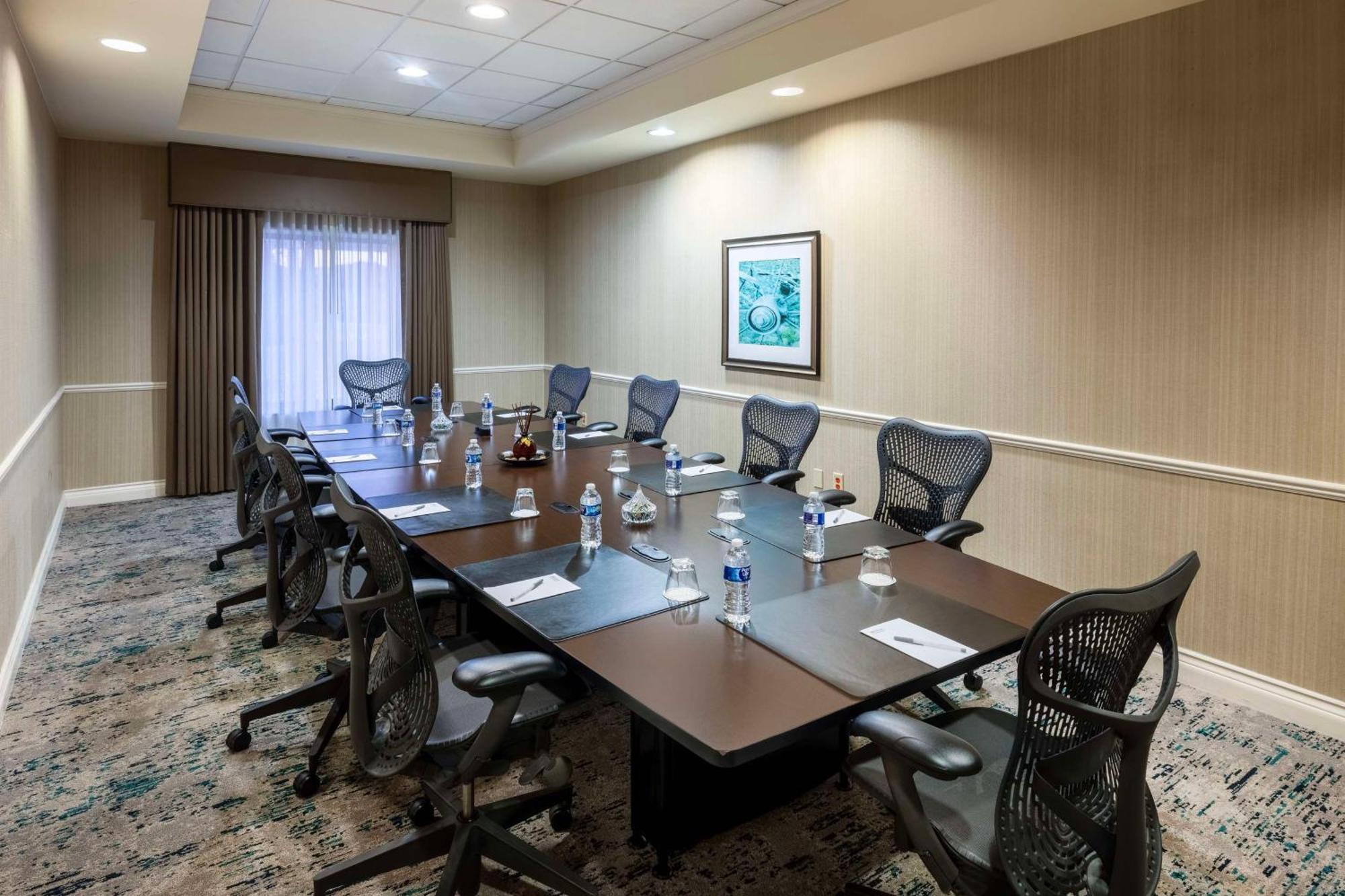 Hilton Garden Inn Dallas Lewisville Exterior foto